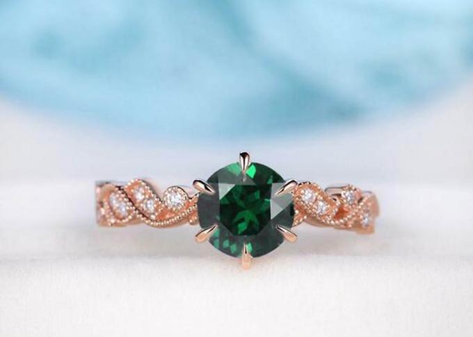 Vintage Emerald Real Diamond Jewellery Ring Floral Vine Cut 6.5mm Size 0