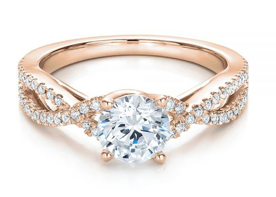 Claw Setting 18K Rose Gold Ring 0.8ct With GH VS1 GIA Diamond