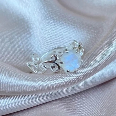 925 Sterling Silver Vine Manufacturer Round Cut Rainbow Moonstone Engagement Ring Wholesale Women Jewelry Rings