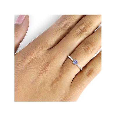 Gem Stone King 0.18 Ct Blue Tanzanite 925 Sterling Silver Ring with 10K Yellow Gold Prongs Ring