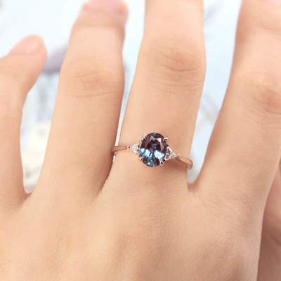 Hot Selling 925 Sterling Silver Pave CZ Rings Oval Cut Alexandrite Stone Engagement Ring