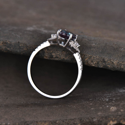 Hot Selling 925 Sterling Silver Pave CZ Rings Oval Cut Alexandrite Stone Engagement Ring