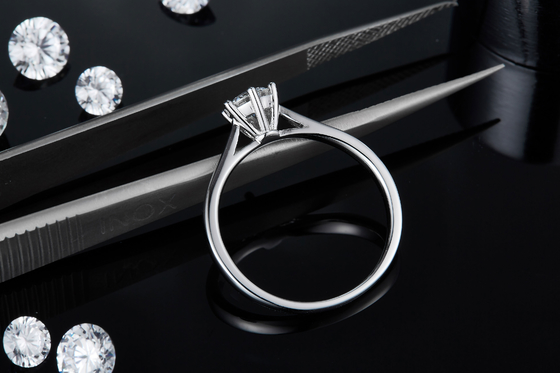 Minimalist Wedding Jewelry 9K Silver Ring Round Cut White Moissanite CZ