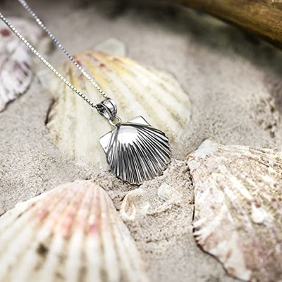 Lady tree 925 Sterling Silver Stingray Necklace Manta Ray Turtle Dolphin Charm Tortoise Necklace