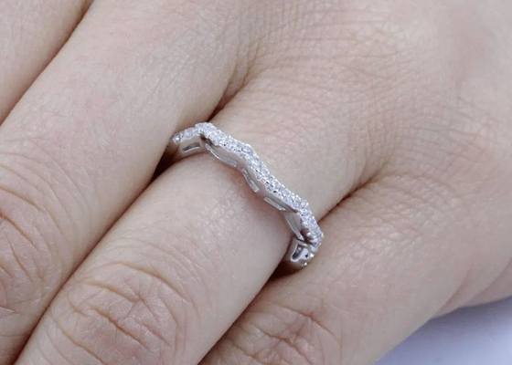 OEM ODM Natural Diamond Wedding Rings , Halo Style Promise Rings 6.5mm Dimension