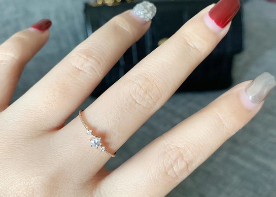 Claw Setting 14k Gold Diamond Ring , 0.1 Ct Diamond Ring For Gift