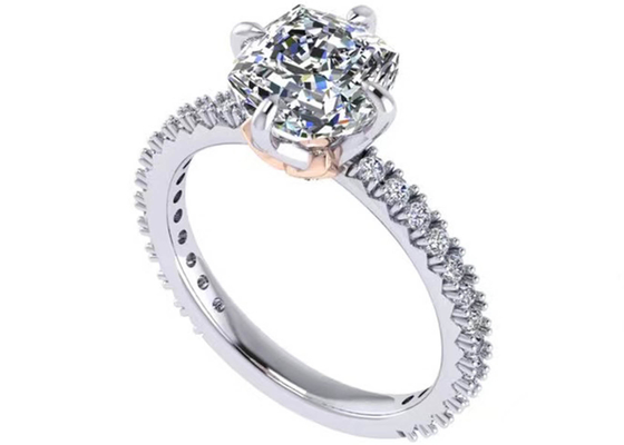 OEM 18k White Gold Diamond Ring , Cushion Cut Engagement Ring 8.13×7.87×5.13mm