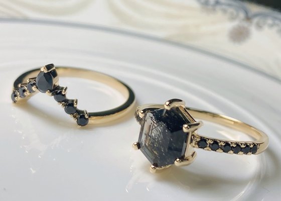 Hexagon Black Moissanite Engagement Ring , 0.78ct 19pcs Lab Created Moissanite Engagement Rings