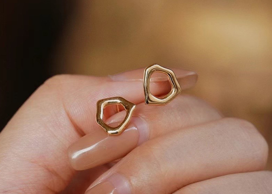 Irregular Circle 9k Gold Earrings 8mm Dimension for Anniversary