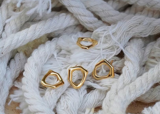 Irregular Circle 9k Gold Earrings 8mm Dimension for Anniversary