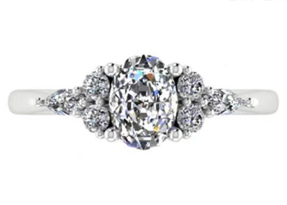 OEM Oval Diamond Engagement Ring , Round White Gold Ring 7.19x5.15x3.17mm size