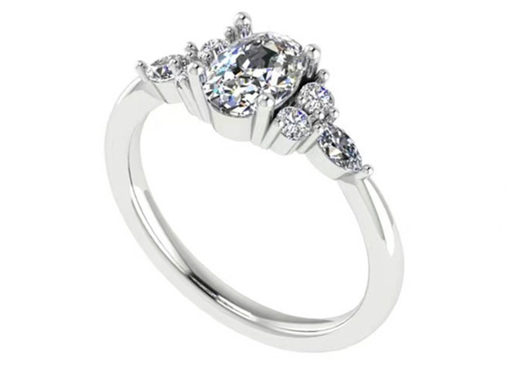 OEM Oval Diamond Engagement Ring , Round White Gold Ring 7.19x5.15x3.17mm size