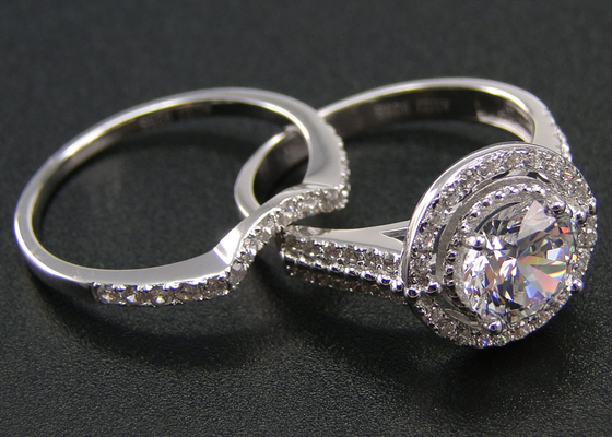 1.25 Ct Round Halo Wedding Ring Sets OEM for Engagement Prong Setting Type