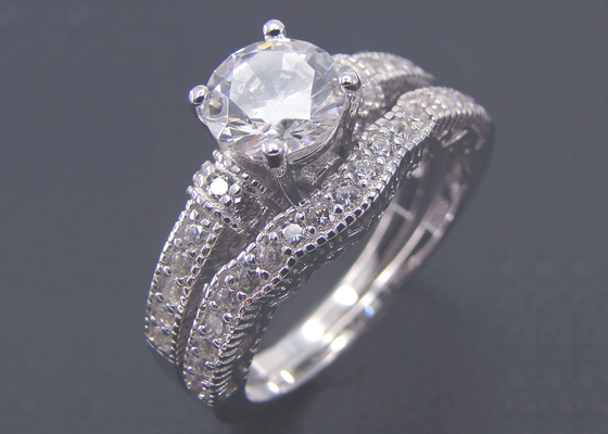 2 Carat Diamond Engagement Wedding Rings Round shape OEM ODM