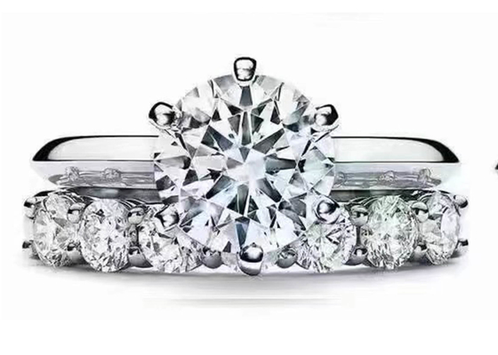 5mm Round Cut 18k White Gold Engagement Ring Setting with 8pcs Diamonds ODM