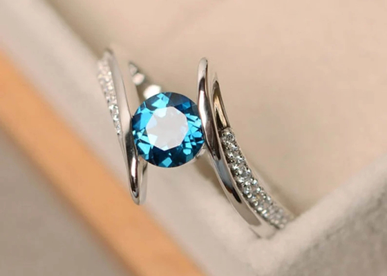 Fancy Shank Blue Diamond Engagement Ring , OEM ODM 14K White Gold Ring
