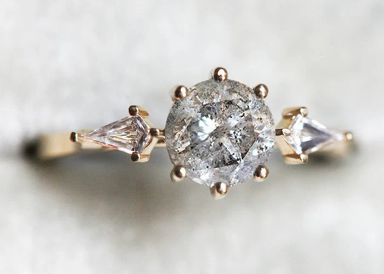 0.8ct Lab Grown Diamond Engagement Rings , 9k Gold Wedding Ring ODM OEM