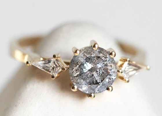 0.8ct Lab Grown Diamond Engagement Rings , 9k Gold Wedding Ring ODM OEM