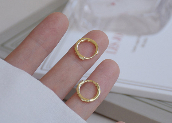 OEM small gold hoop earrings , Geometric Huggie Earrings 10mm Diameter