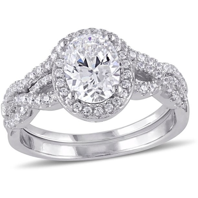 Oval Cut 18kt White Gold Diamond Engagement Ring 0.92ct Weight For Women ODM