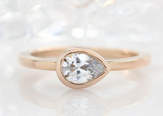 0.77ct Yellow Gold Wedding Ring , ODM Bezel Set Engagement Ring for Lady