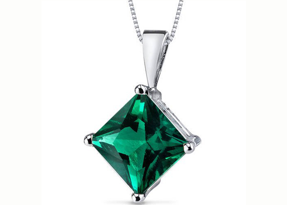 2.2ct Natural Emerald Pendant Necklace Princess Cut 7×7mm size