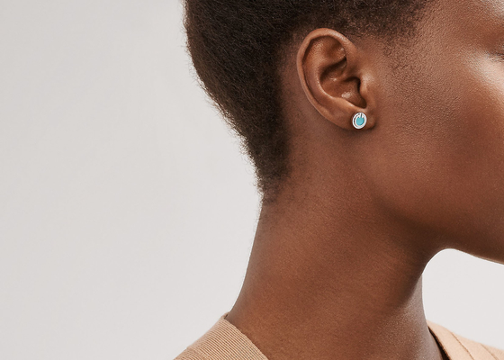 ODM Turquoise Circle Earrings , Dia 9.65mm 18k Turquoise Earrings 2.37g Weight