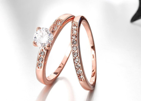 OEM Rose Gold Engagement And Wedding Ring Set with 0.44CT 5mm Stone